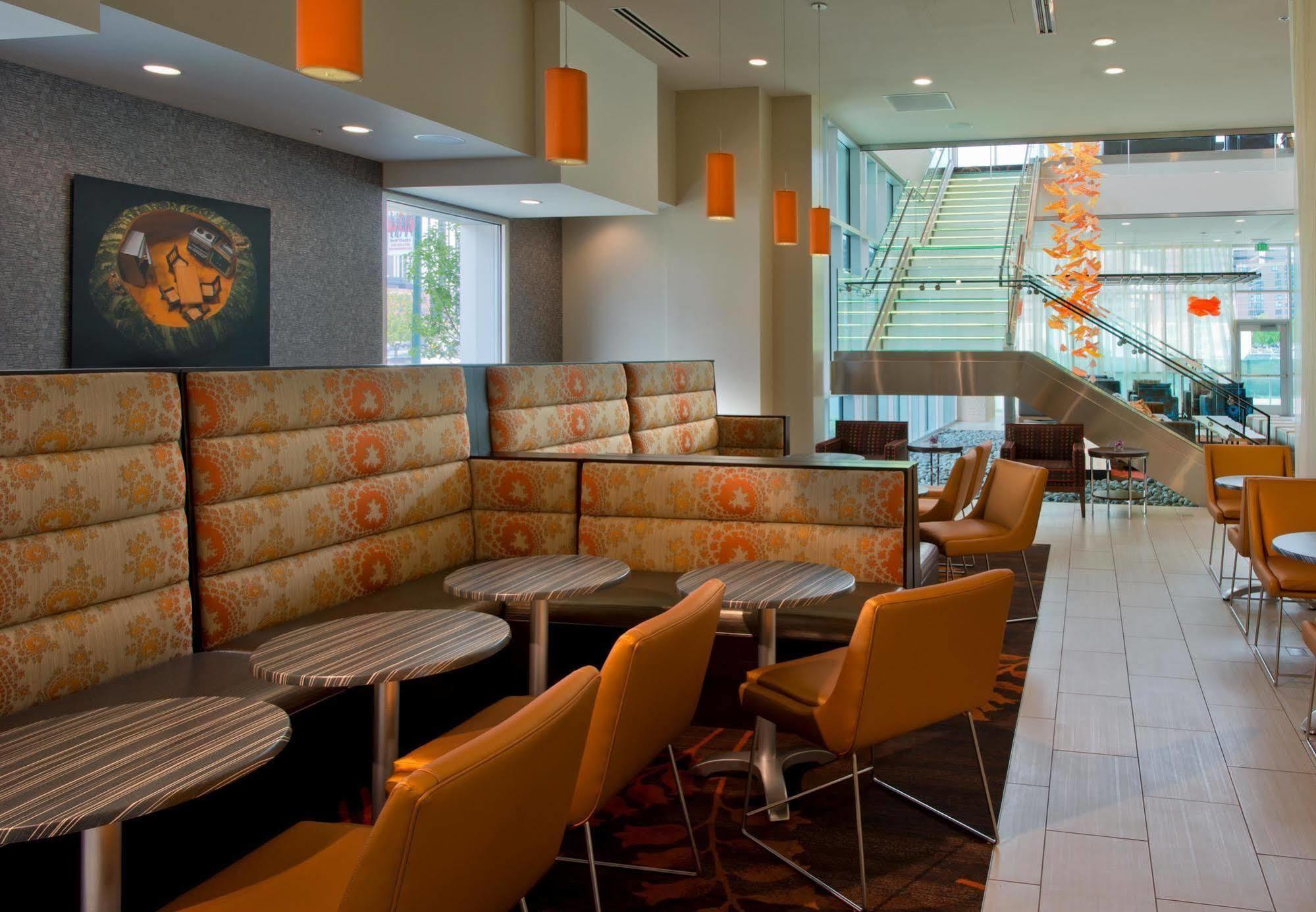 Springhill Suites By Marriott Denver Downtown Exteriör bild